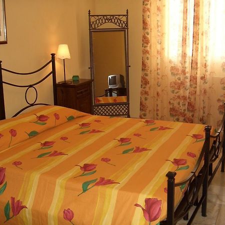 Bed and Breakfast A Testaccio Da Max Rom Exterior foto